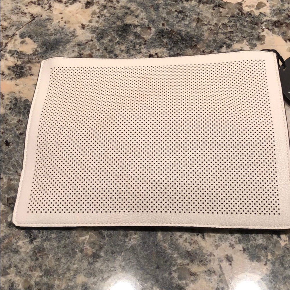 Mighty purse clutch
